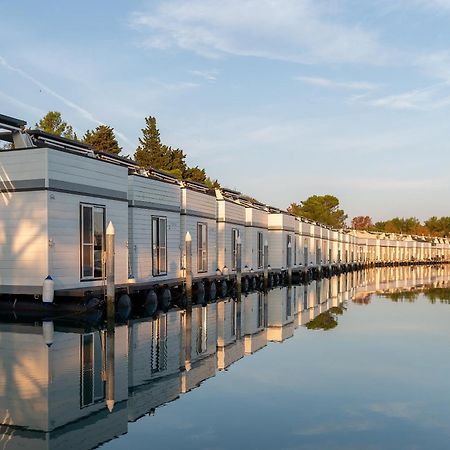 Floating Sea House Shark 3 Apartamento Portorož Exterior foto